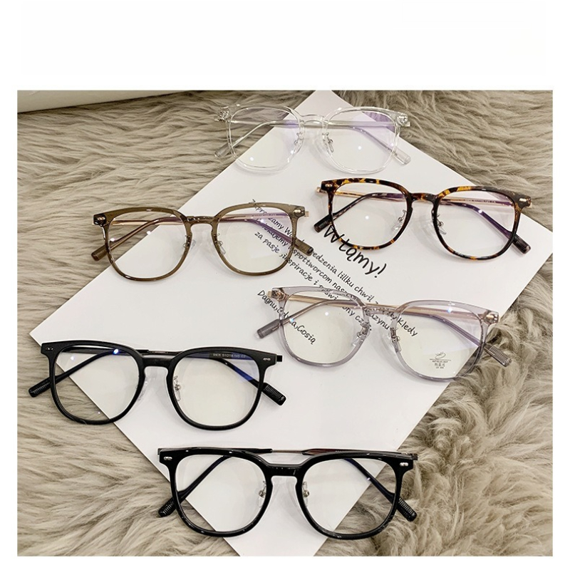 CLLOIO New Ultra Light Reading - Mens Fashion Reading Glasses recensione e prezzo