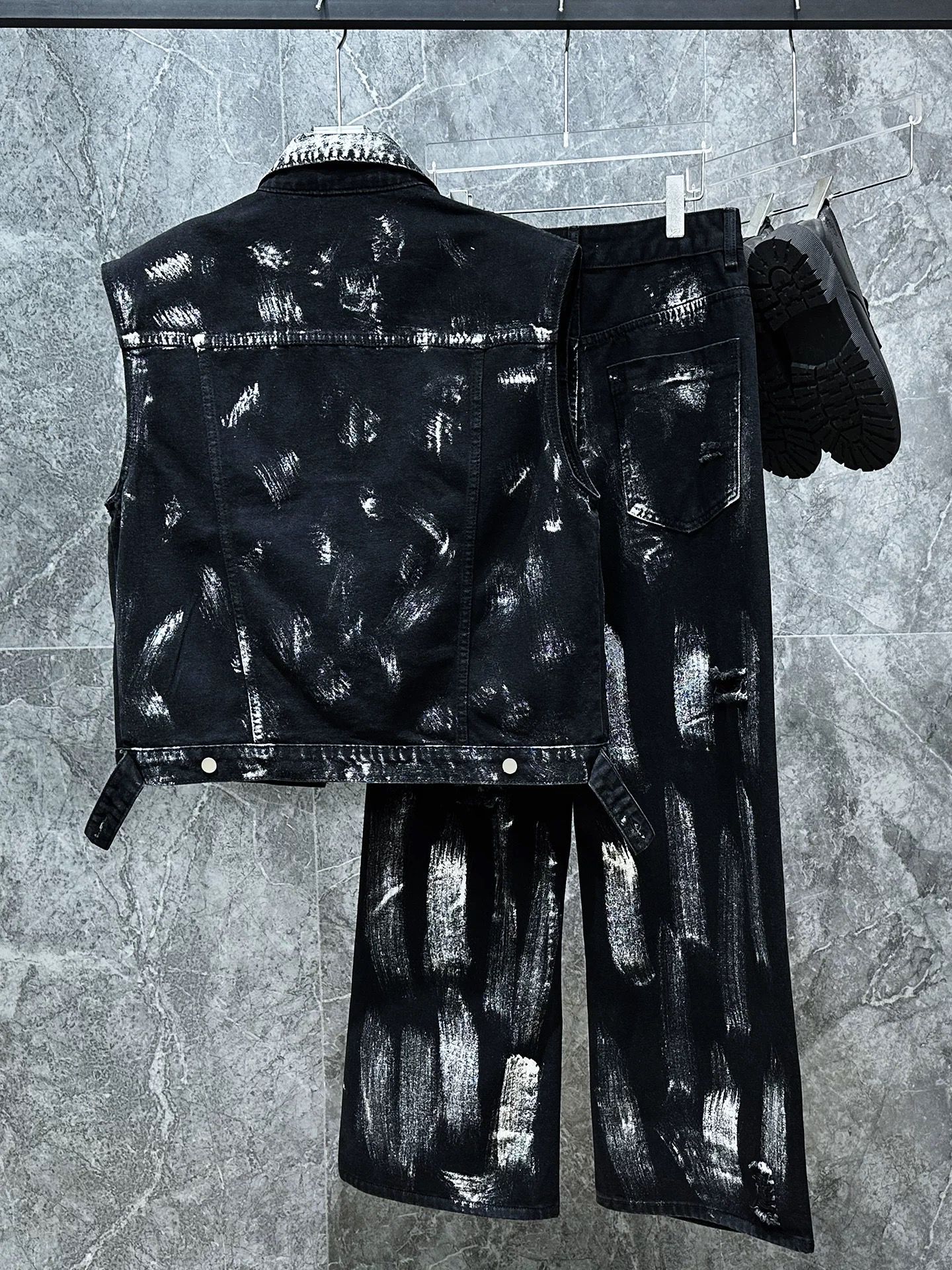 Men's Ripped Jeans Two-piece S - Men'S Fashion Vest With Jeans recensione e prezzo